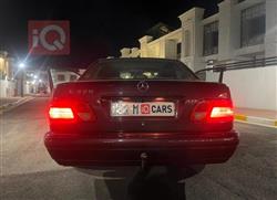 مرسيدس بنز E-Class